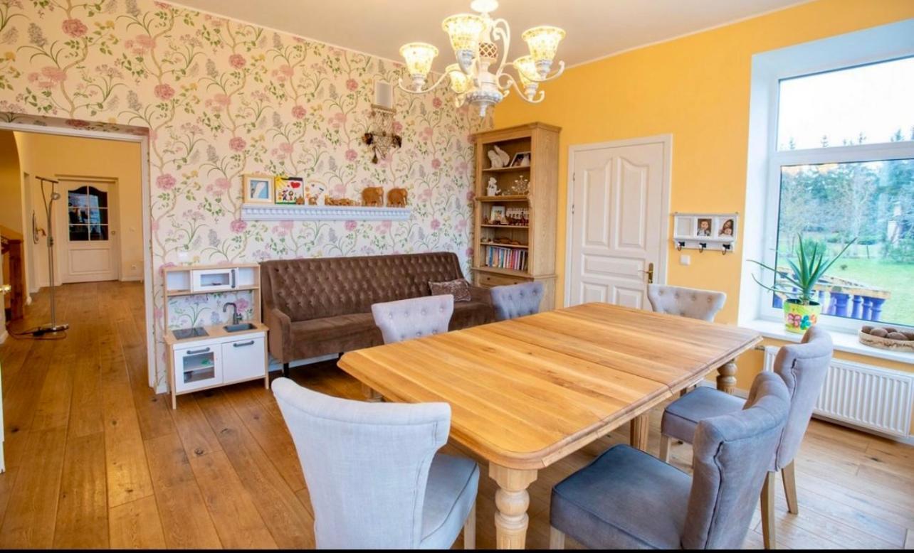 Wonderful 7 Bedroom Home In Vilnius Didzioji Reise Kültér fotó